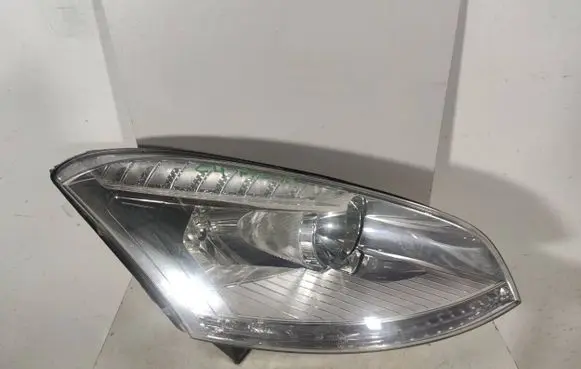 Citroen C4 I Picasso Headlight/headlamp 9673099580