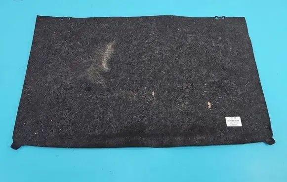 Trunk/boot floor carpet liner