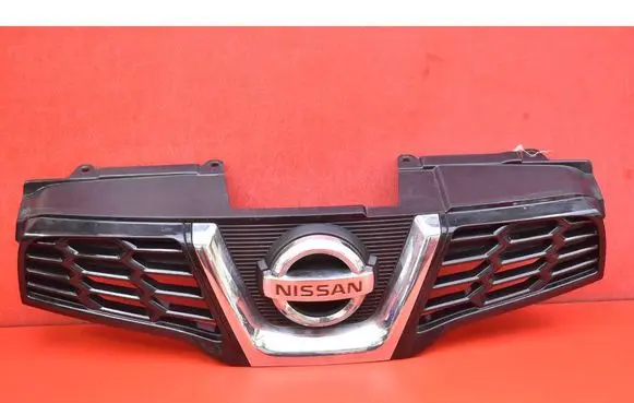 Nissan Qashqai Front grill 62310BR00A