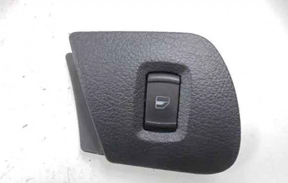 Skoda Octavia Mk2 (1Z) Electric window control switch 1U1867186C