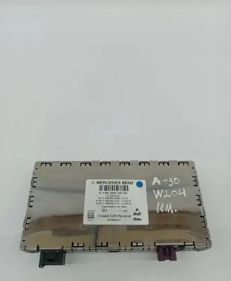 Mercedes-Benz C W204 HiFi Audio sound control unit A1669003602 A1668202089