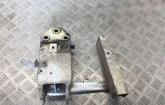 BMW 5 F10 F11 Front bumper shock/impact absorber 7158873 7158893