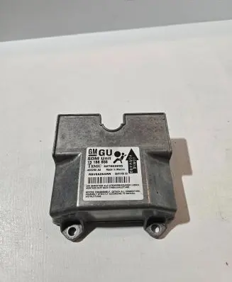 Opel Zafira B Airbag control unit/module 13188856 327963935 403253A2