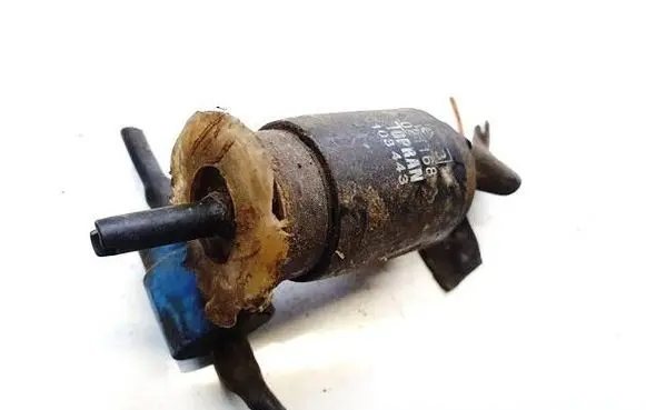 Renault Megane I Windscreen/windshield washer pump 103443 021168