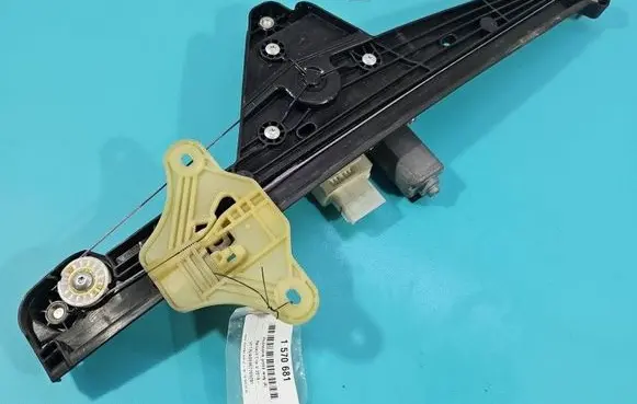 Renault Clio V Front door window regulator with motor 807216723R IMPRK1570681