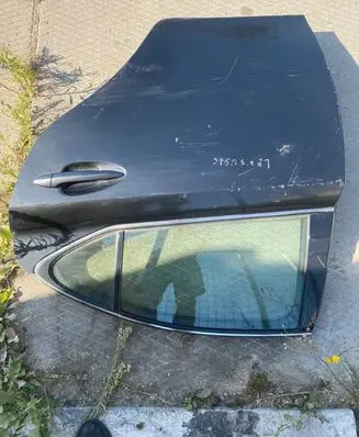 Lexus IS 220D-250-350 Rear door
