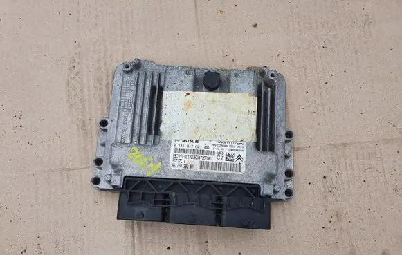 Peugeot 206+ Engine control unit/module ECU 9677039280