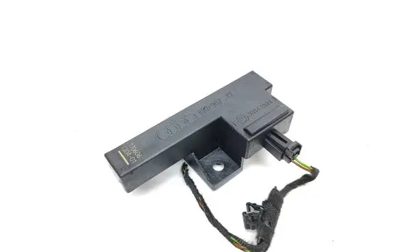 Audi A8 S8 D4 4H Keyless (KESSY) go control unit/module 8K0907247