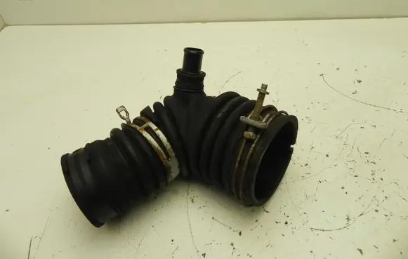Toyota RAV 4 (XA30) Air intake hose/pipe 1788126080 VD8589