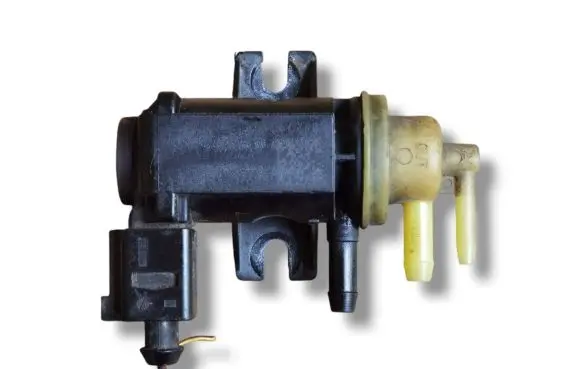 Volkswagen PASSAT B7 Turbo solenoid valve 1K0906627B