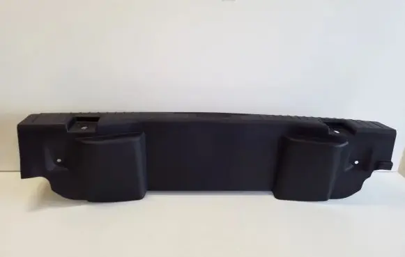 Trunk/boot sill cover protection