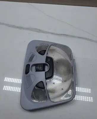 Mercedes-Benz C W203 Front seat light A2038202501 KW332CS357 2002453327