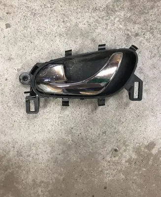 Nissan Qashqai Rear door interior handle 806714EA1A