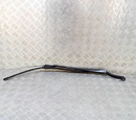 Maserati Ghibli Windshield/front glass wiper blade 89813753 670007562