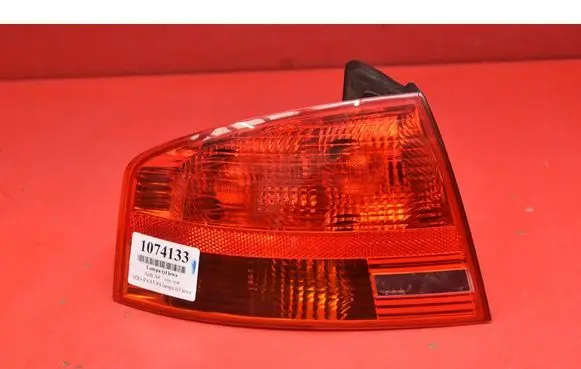 Audi A4 S4 B7 8E 8H Rear/tail lights L965069