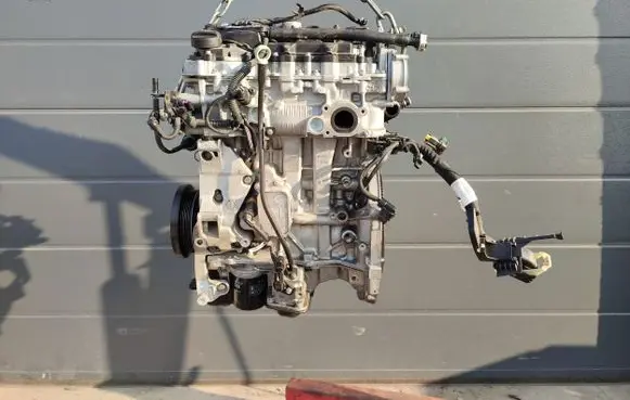 Peugeot 208 Engine 10TMA5 HN05