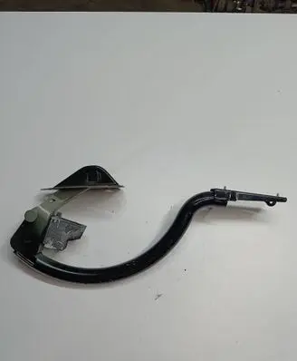 Tailgate/trunk/boot hinge
