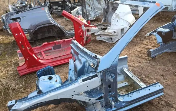Mercedes-Benz E A207 Front quarter panel 