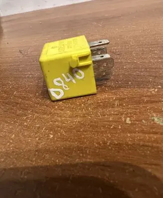 Mercedes-Benz A W169 Other relay A0025421419 D840