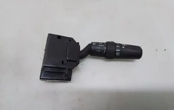 Mazda 3 I Wiper control stalk 17D682