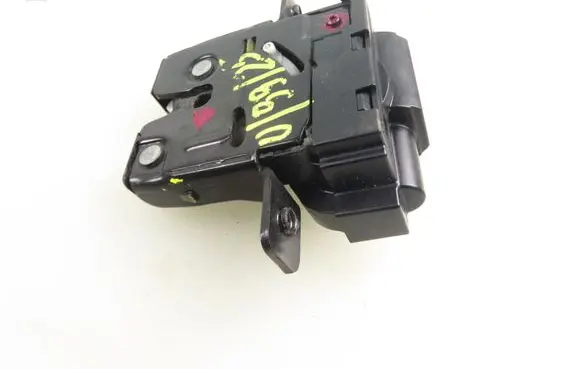 Nissan Qashqai Tailgate/trunk/boot lock/catch/latch 90502EY10A