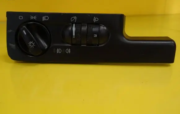 Volkswagen PASSAT B4 Light switch 3A1941333