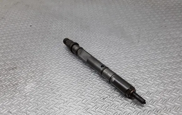 Audi A6 S6 C5 4B Fuel injector 059130201B 0432133818