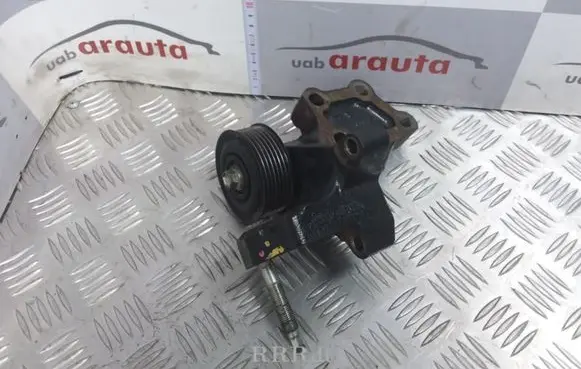Toyota RAV 4 (XA30) Engine mounting bracket 123150R020