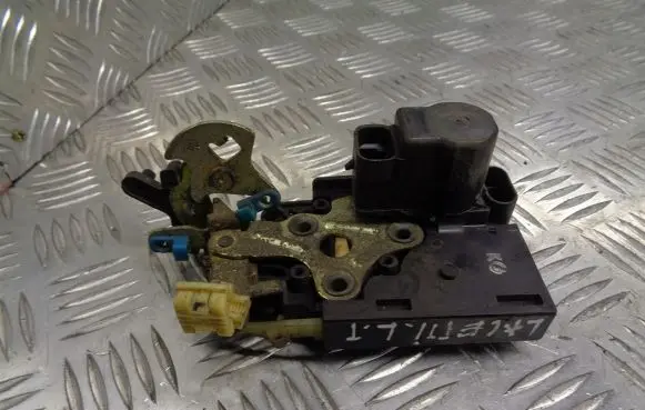 Chevrolet Lacetti Rear door lock