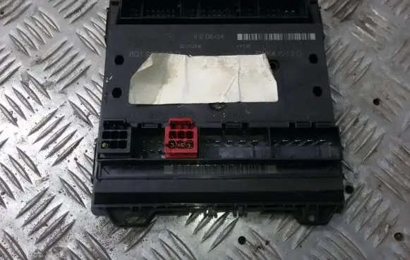 Seat Ibiza III (6L) Comfort/convenience module 6q1937049d 5wk48212d