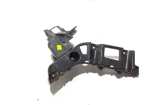 Rear bumper mounting bracket