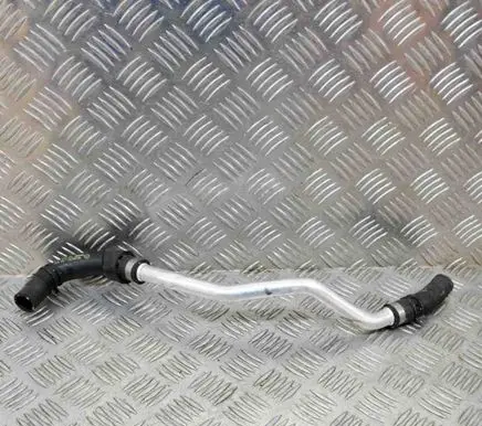 Mercedes-Benz C W205 Engine coolant pipe/hose A2058303202