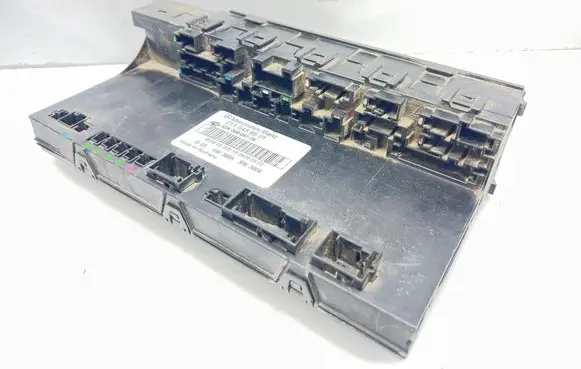Mercedes-Benz E W211 SAM control unit 2115456501 5DK00804726