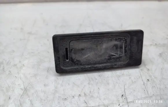 Audi A6 Allroad C7 Number plate light 5NA948021