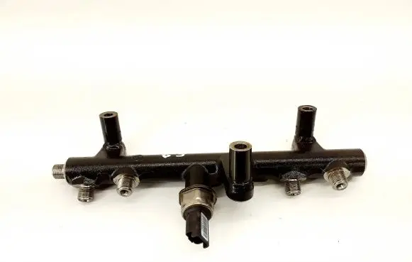 Citroen DS5 Fuel main line pipe 968190968003 9681909680