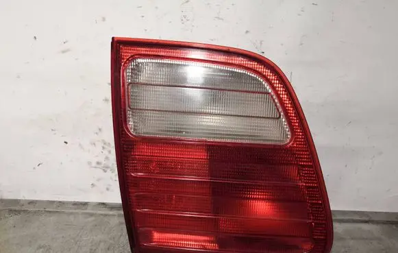 Mercedes-Benz E W210 Tailgate rear/tail lights A2108202364 198523
