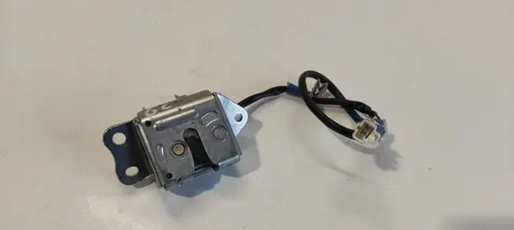 Toyota Yaris Tailgate/trunk/boot lock/catch/latch