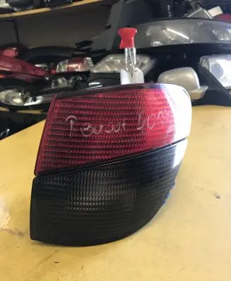 Peugeot 406 Rear/tail lights