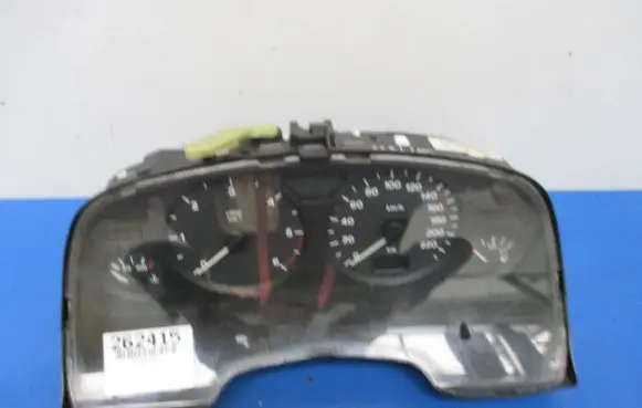 Opel Zafira A Speedometer (instrument cluster)