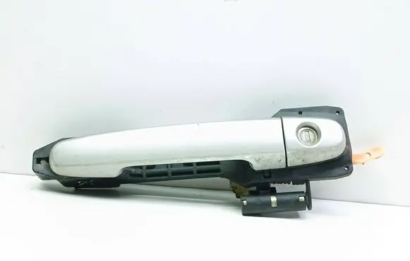 Toyota Avensis Verso Front door exterior handle