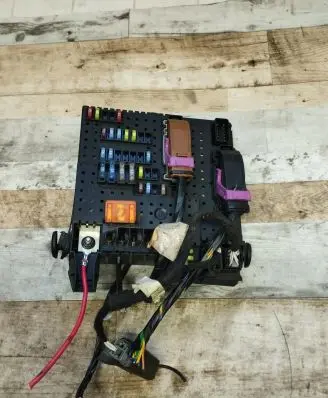 Volvo XC90 Fuse module 30786646