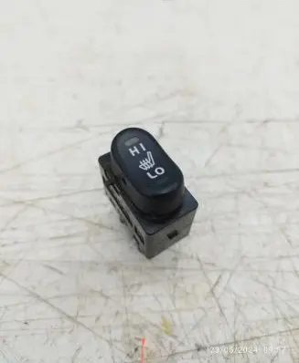 Mitsubishi Colt Seat heating switch