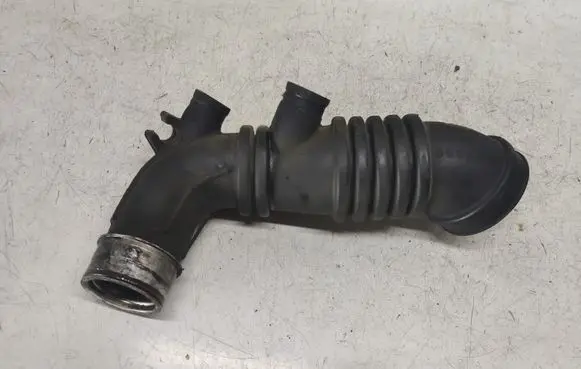 Audi A3 S3 8L Turbo air intake inlet pipe/hose