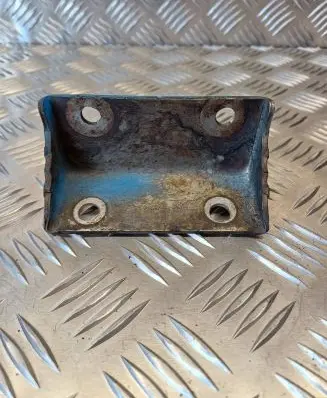 Muffler mount bracket/holder