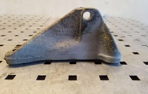 BMW X1 E84 Engine mounting bracket 24168110