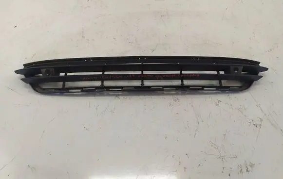 Volvo S60 Front bumper lower grill 31323859