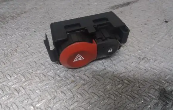 Renault Modus Hazard light switch 8200214896