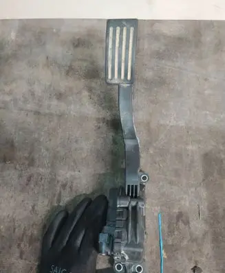 Volvo S40 Accelerator throttle pedal 4M519F836BJ 6PV00864164