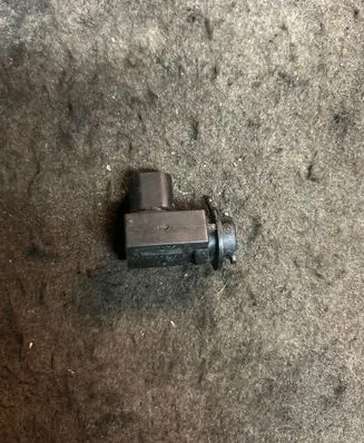 BMW 3 E90 E91 Air quality sensor 9136607 13242411