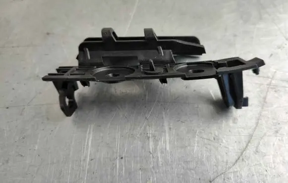 Audi A4 S4 B9 8W Rear bumper mounting bracket 8W5807889